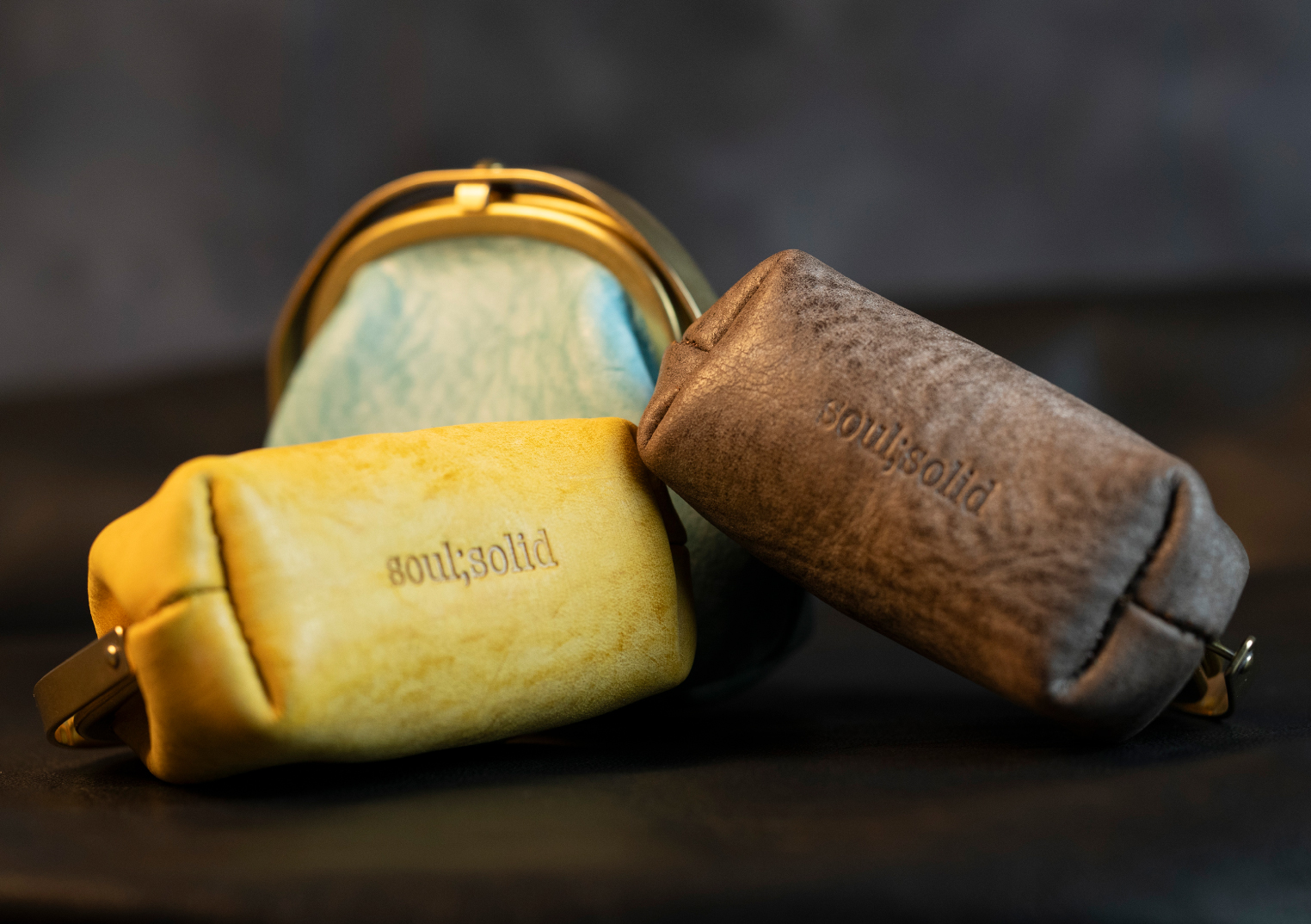 匠_ワンタッチ真鍮がま口ミニポーチの写真 