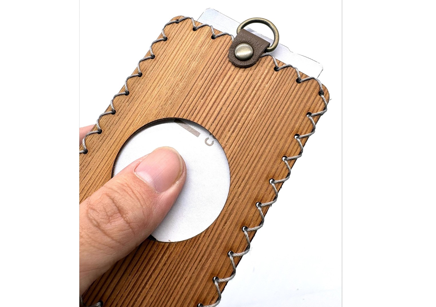 匠_ワンタッチ真鍮がま口ミニポーチの写真 