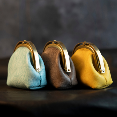 ワンタッチがま口ミニポーチ